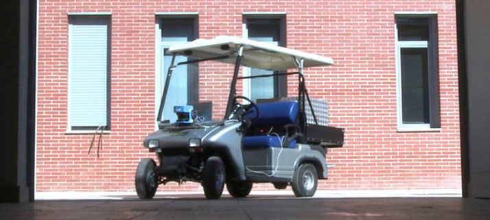 Vehículos autónomos para transporte de materiales en almacenes